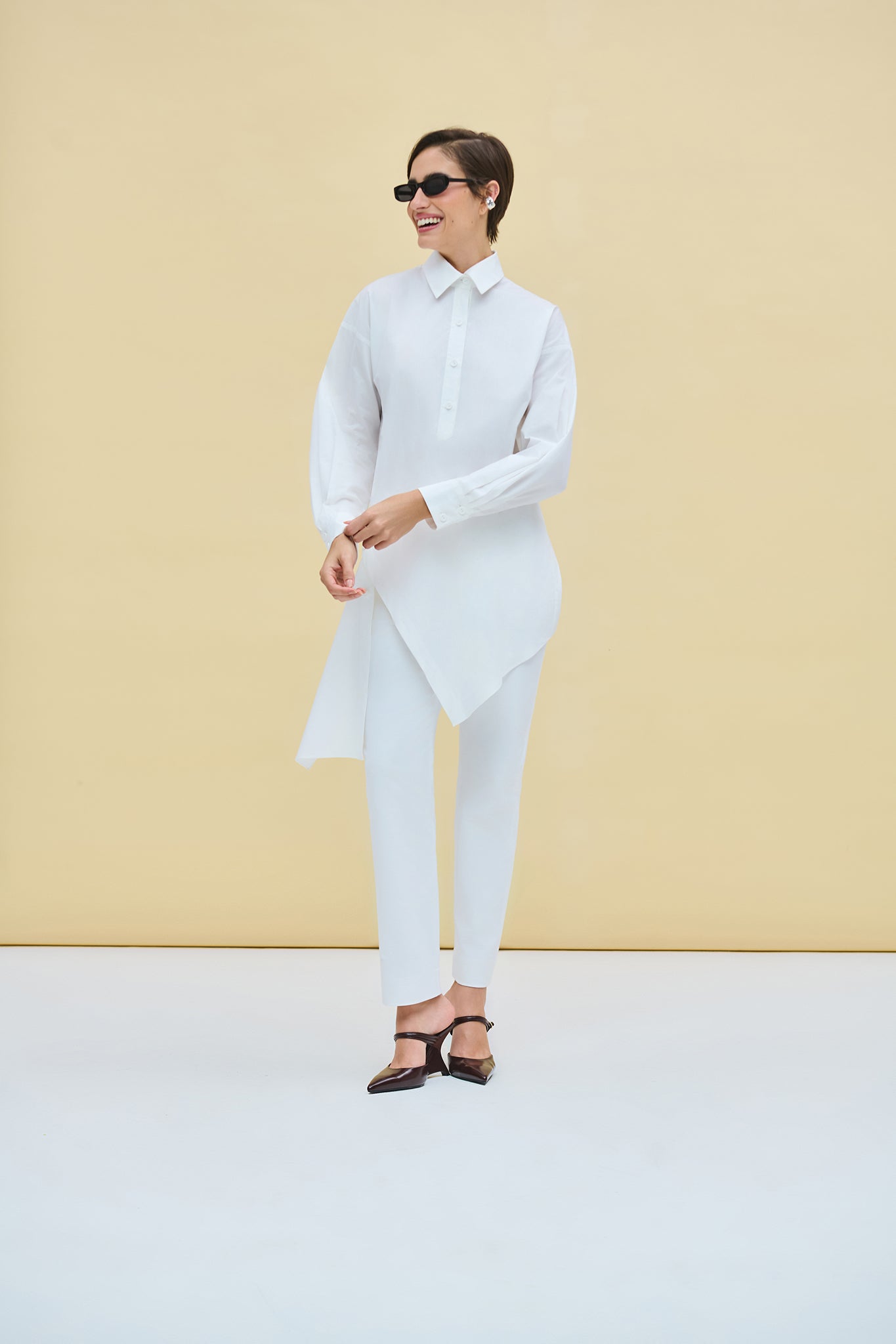 Calça e camisa