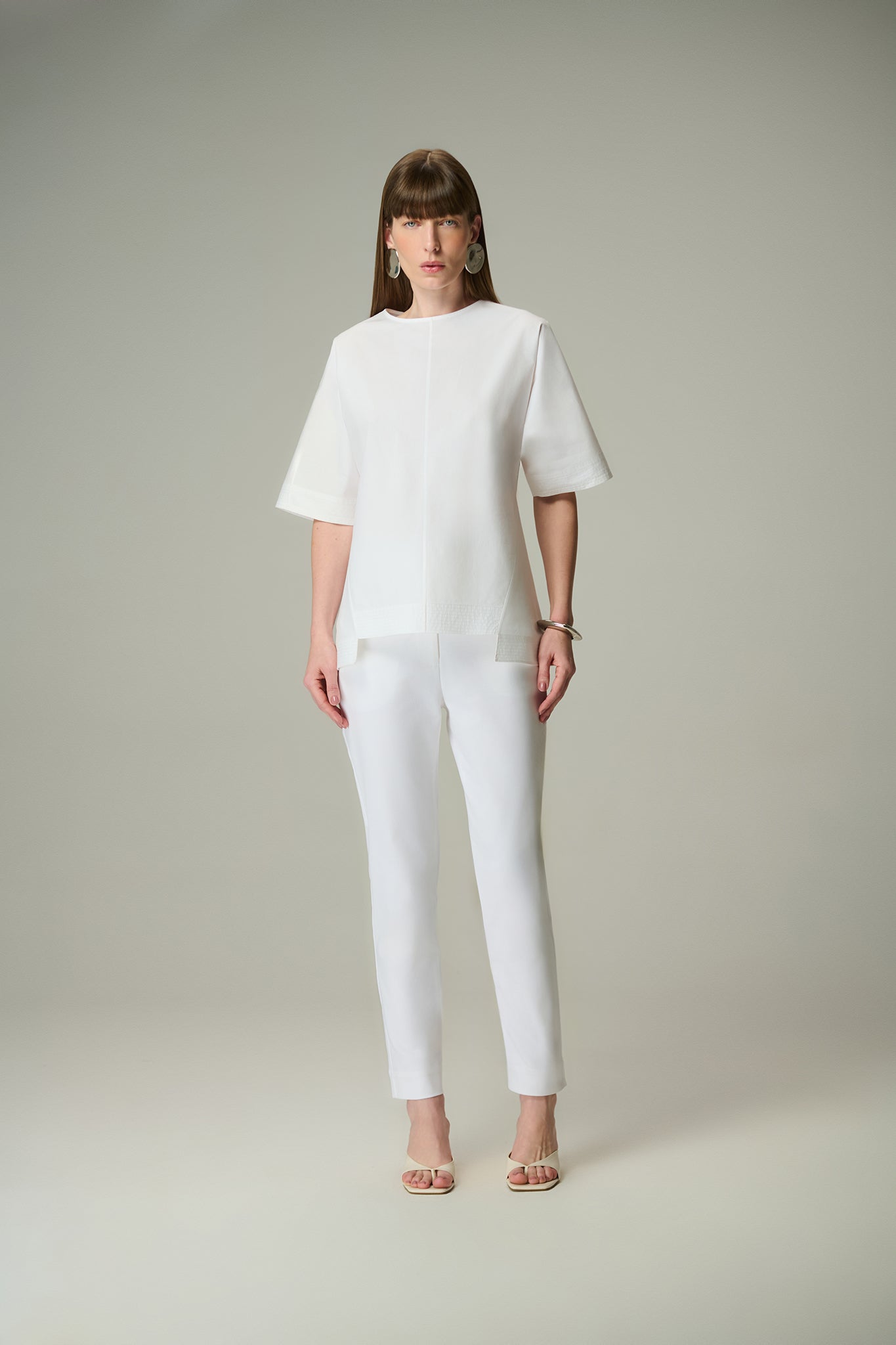 Calça e blusa